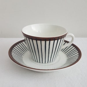 STIG LINDBERG "Spisa ribb" Coffee Cup with Saucer - Swedish Vintage Design from Gustavsberg, Sweden
