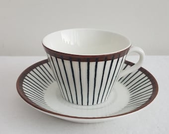 STIG LINDBERG "Spisa ribb" Coffee Cup with Saucer - Swedish Vintage Design from Gustavsberg, Sweden