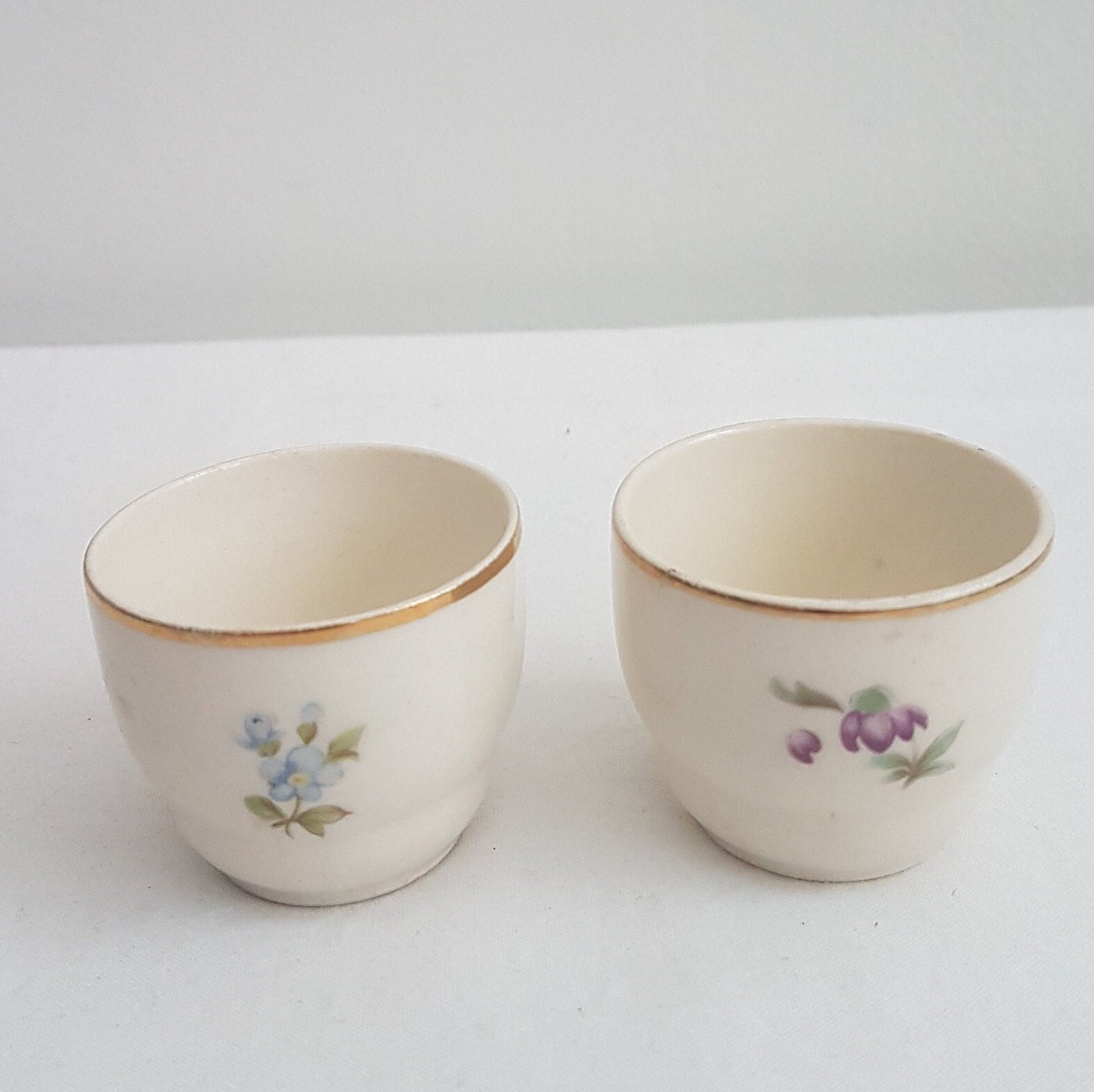 Vintage Arabia Faience Egg Cups, Finland 1940s, Floral Design (set