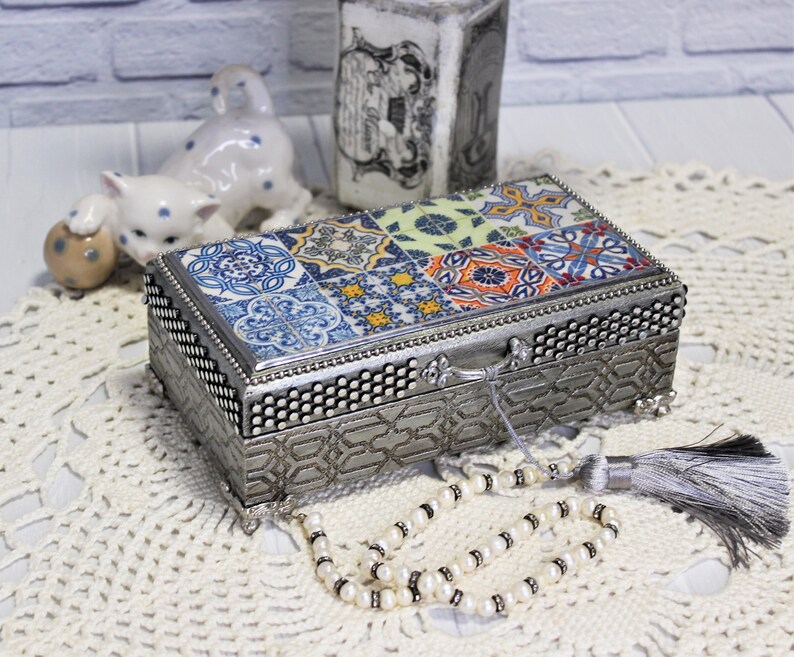 Moroccan jewelry box wooden jewelry box silver Arab jewelry Etsy