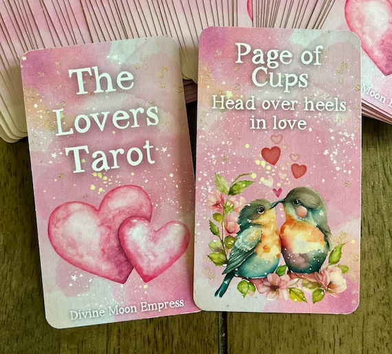 THE LOVERS' TAROT 78枚セット 恋人たちのタロットデッキ | 78枚のピンク