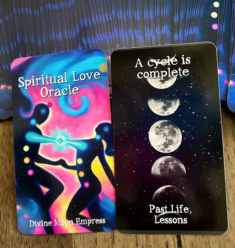 Spirituelles Liebe Orakel Deck | 110 Tarot-Hochglanzkarten für die Führung durch die göttliche Liebe, Zwillingsflamme, Seelenpartner, spirituelles Erwachen, Schattenarbeit Bild 1