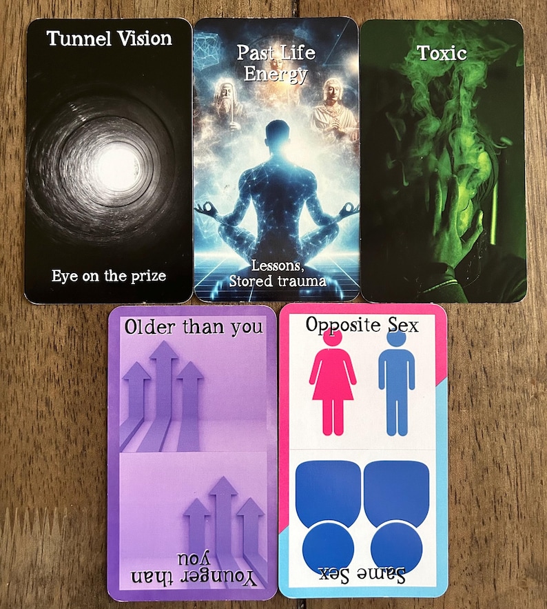 Spirituelles Liebe Orakel Deck | 110 Tarot-Hochglanzkarten für die Führung durch die göttliche Liebe, Zwillingsflamme, Seelenpartner, spirituelles Erwachen, Schattenarbeit Bild 9