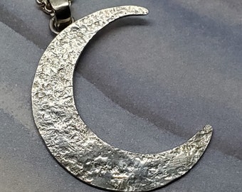 big moon pendant silver, Crescent Moon Pendant, celestial jewelry, unique moon necklace silver, unique gift for women, moon talisman silver