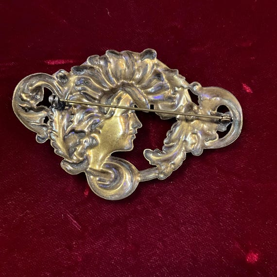Large Vintage Art Nouveau Stamped Brass Brooch View 3