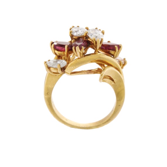 Dazzling Vintage Diamond and Ruby Cluster Ring in… - image 4
