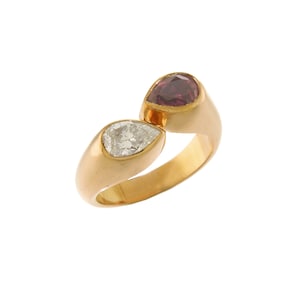 Contemporary Pear-Shaped Ruby & Diamond Bypass Ring in 18k Yellow Gold
