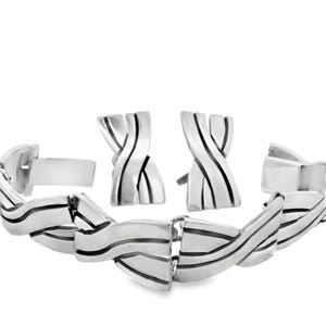 Stellar Taxco, Mexico Heavy Linked Bracelet with Matching Earrings in Sterling Silver