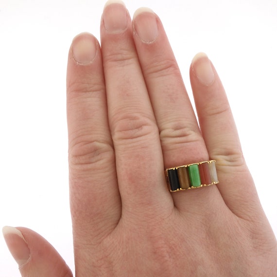 Vintage Multi-Colored Jade Ring in 14k Yellow Gold - image 9