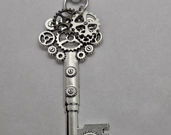 Boho Bronze Bag Charm: Silver Key