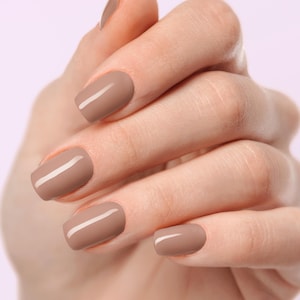 Shimmery Warm Bronze Press-On Nails | Sugar-Coated Metallic Manicure | Elegant, Long-Lasting Chic Nails for Everyday Wear
