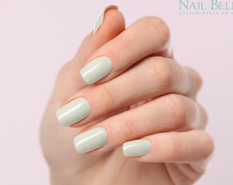 Pastel Green Nails | Green Gel Press on nails | Nails for Easter | Reusable Gel Nails | Durable Fake Nails | False Nails | Glue On Nails