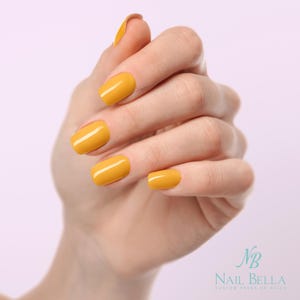 Honey-Toned Press-On Nails | Summer Gel Manicure | Long-Lasting Easy Glue-On Nails | Perfect for Road Trips & Vacations