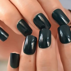 Black Short Square Press on Nail / No Sizing Required / 24 pcs / Fake Nails / False Nails / Glue On Nails / Short Press on Nails