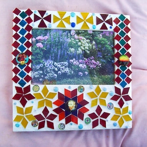 Mosaic picture frame, with famous art miniature art prints under mosaic bead