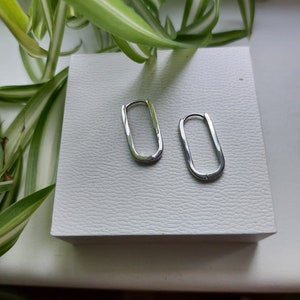 Eenvoudige minimalistische oorbellen, sterling zilver 925 image 1