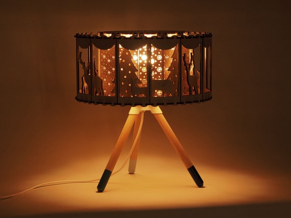 Lámpara de mesa giratoria. Linda luz de noche para niños, lámpara de  guardería. Iluminación única -  España