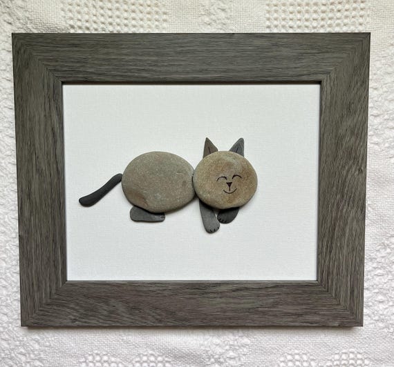 Pebble Cat Art: Framed Stone Cat Wall Hanging
