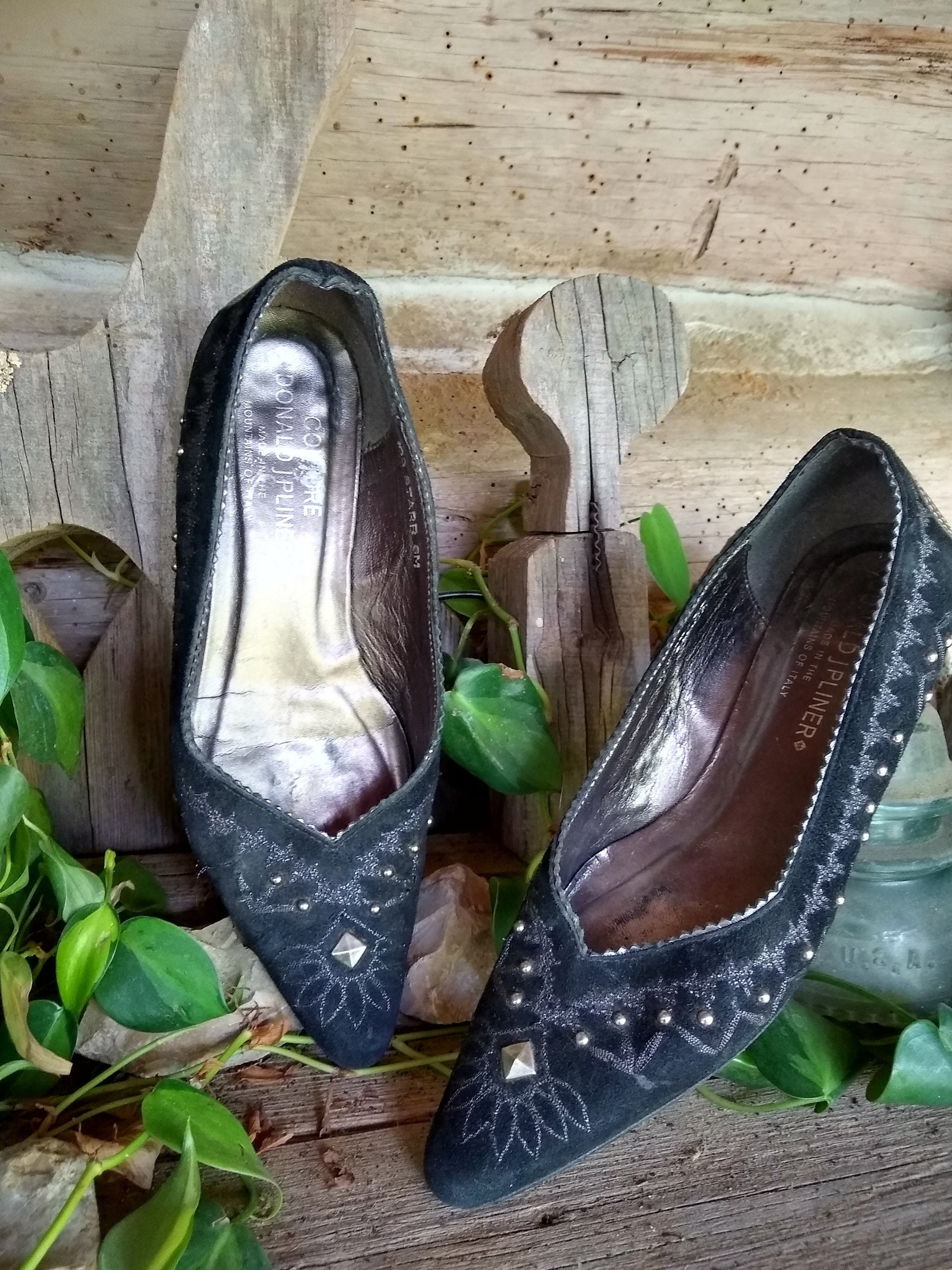 Donald j pliner best sale flats