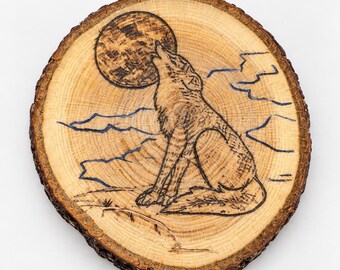 Mini Oak Wood Slice Art, Hand Painted Wolf Coaster: Wood Burned Oak, Rustic Dining Decor, wall/decorative art