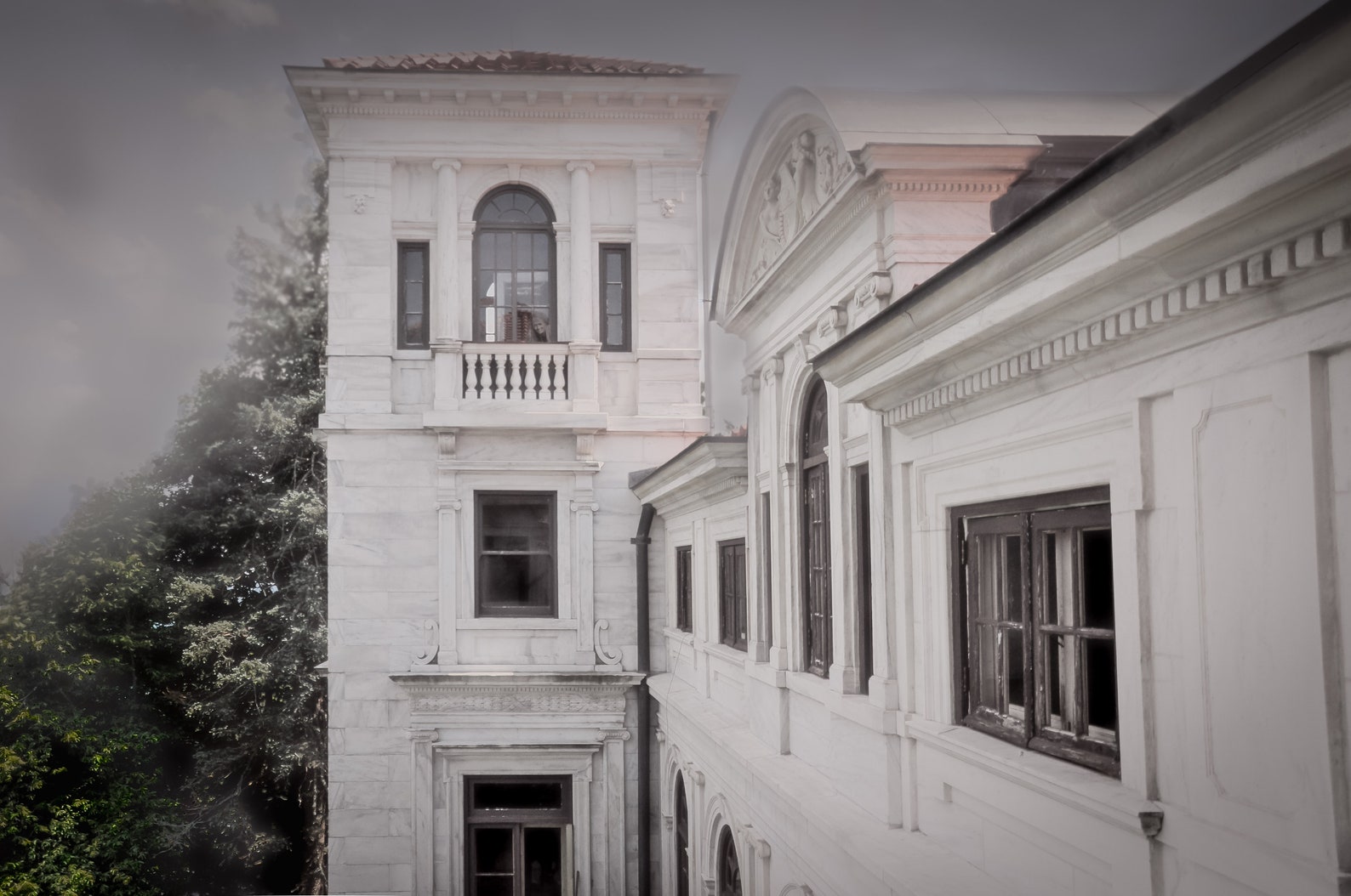 Swannanoa Mansion Tower in the Fog Charlottesville Virginia Etsy