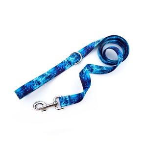 Blue Wave Dog Leash: Water Resistant Polyester, Stainless Steel Hardware