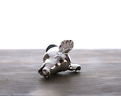 Silver Pig Wine Whiskey Pourer