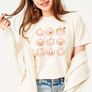 Pumpkin Grid T-Shirt, Fall Comfort Colors Tee, Cute Fall Harvest Unisex Shirt, Vintage Style Jack o Lantern T-Shirt, Cozy Thanksgiving Shirt