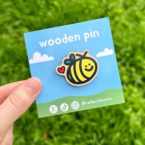 Bee Pin, Wooden Bumble Bee Clutch Pin, 1.5 inch Bug Pin, Cute Insect Synthetic Wood Pin, Honey Bee Gift, Entomologist Gift Badge