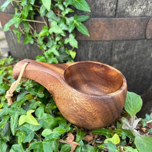 Kuksa, Taza nórdica de madera tallada imagen 7
