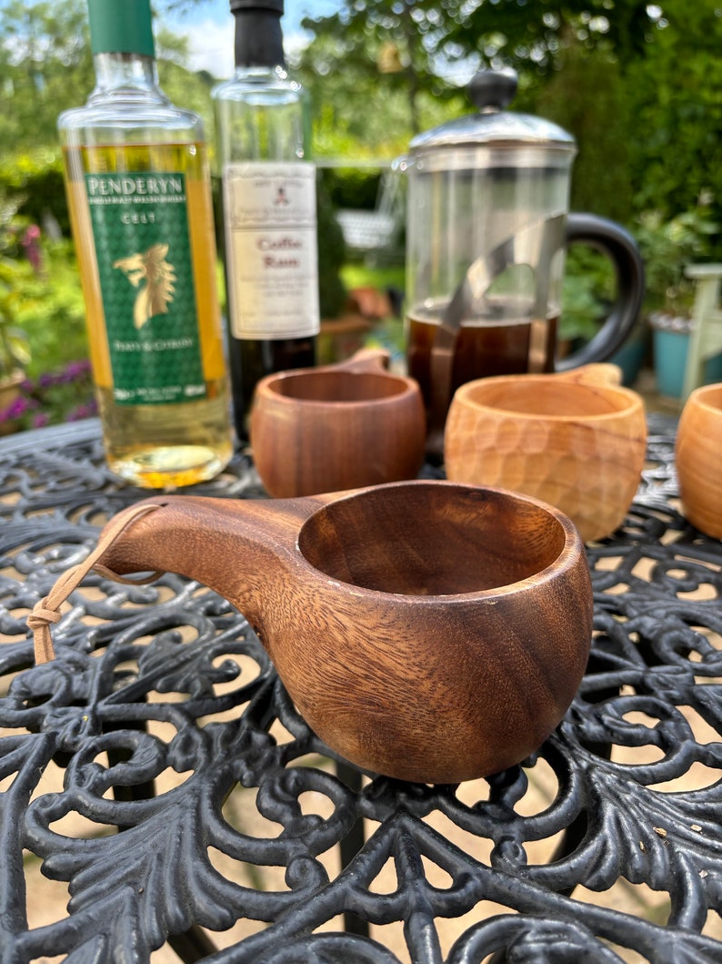 Kuksa, Taza nórdica de madera tallada imagen 6