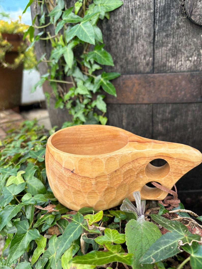 Kuksa, taza nórdica de madera - Abedul Grooves