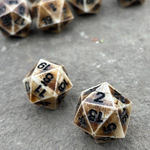 Bone D20 Die