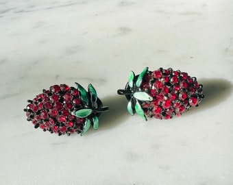 Vintage BSK Earrings Strawberry Berries Clip Clipon Japanned