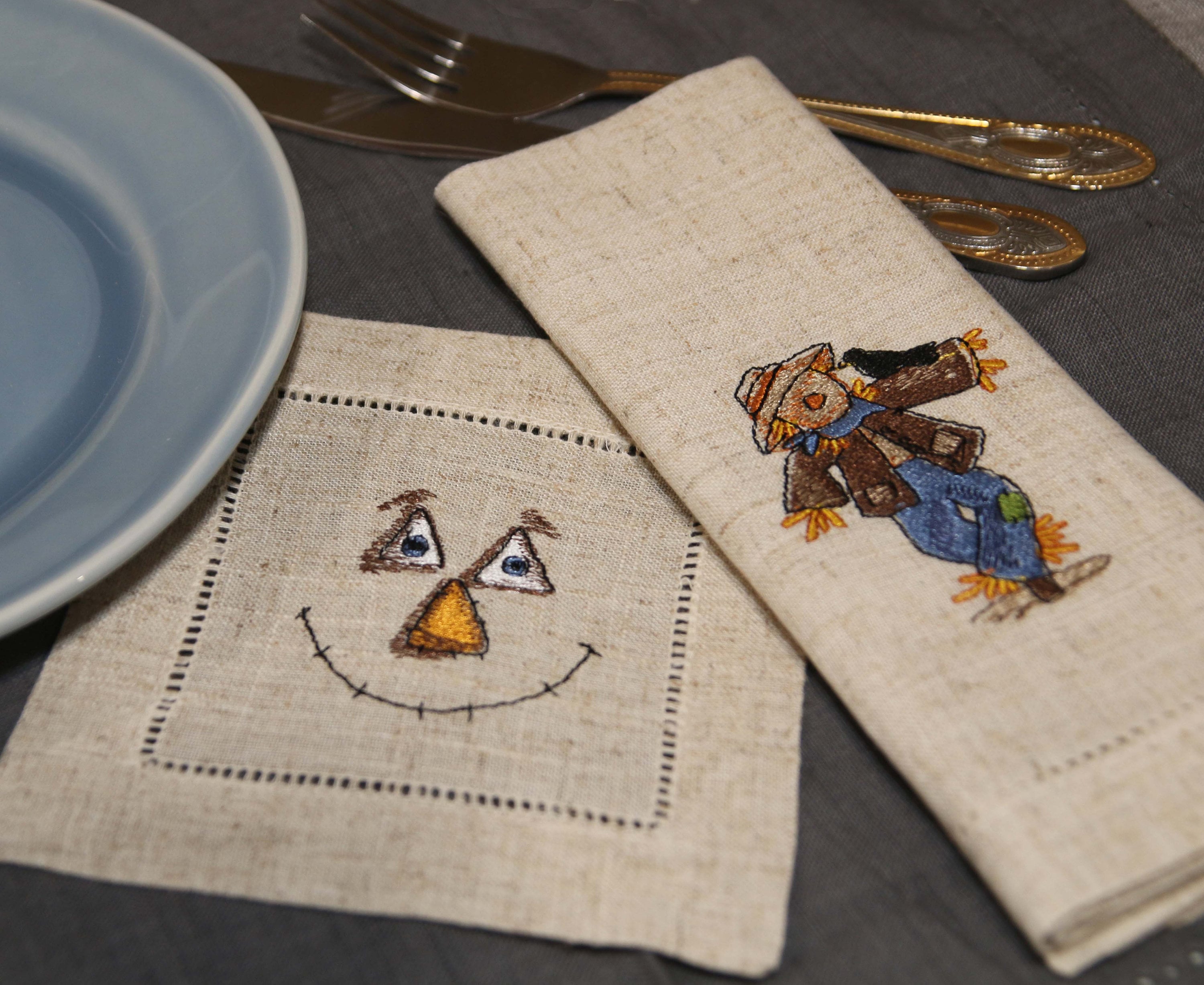 Scarecrow Cocktail Napkins, Embroidered Napkins, Gift Set, Autumn Colors, Fall Hostess Gift