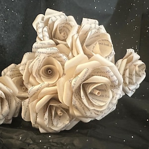 Book Page Roses Bouquet: (with or w/o stems) Upcycled Bookish Decor, Literary Gift