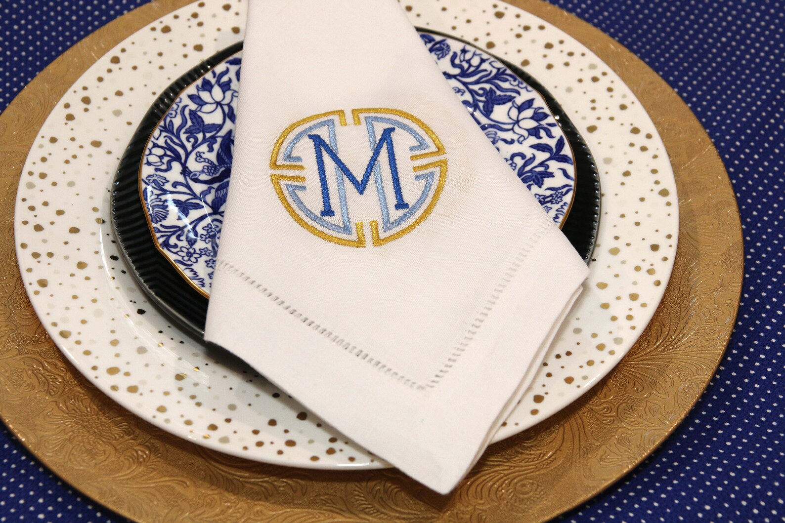 Embroidered Monogram Napkins White Linen With Monogram Mid Etsy