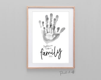 FAMILY HANDPRINT Embroidery Keepsake Kit Trace and Stitch handprint  outlines NEW