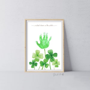 Art créatif trèfle trèfle empreinte de main jour de la Saint-Patrick / Le plus mignon du patch / carte bricolage bébé enfants imprimable à la main / imprimer 0693