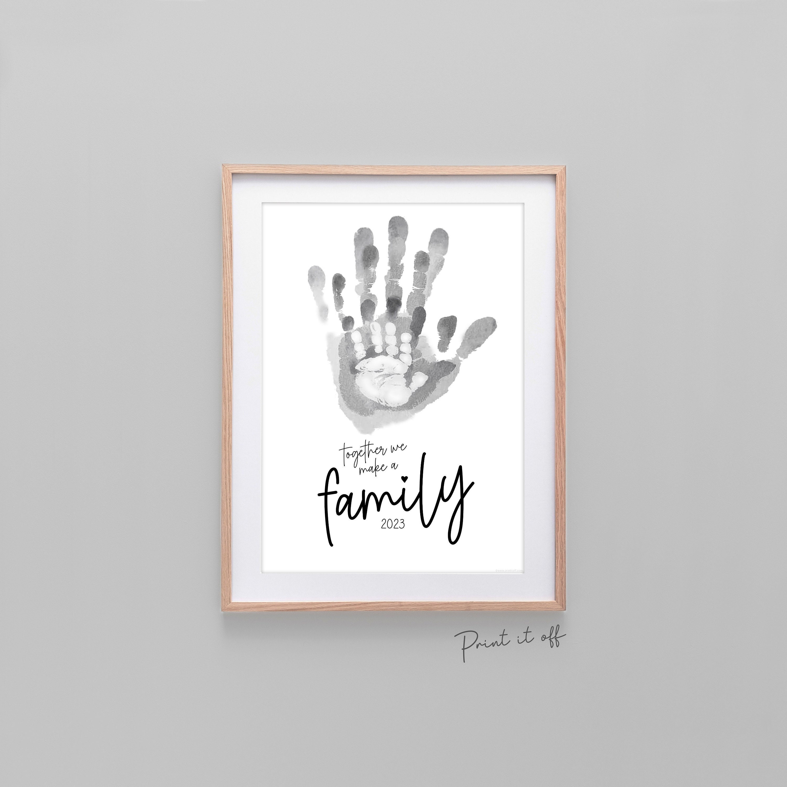  Family Handprint Frame Kit, Family Keepsake Frame, DIY Craft  for Family Night, Baby Hand and Footprint Kit, Gifts for New and Expecting  Parents Baby Family, DIY Art Print Frame with