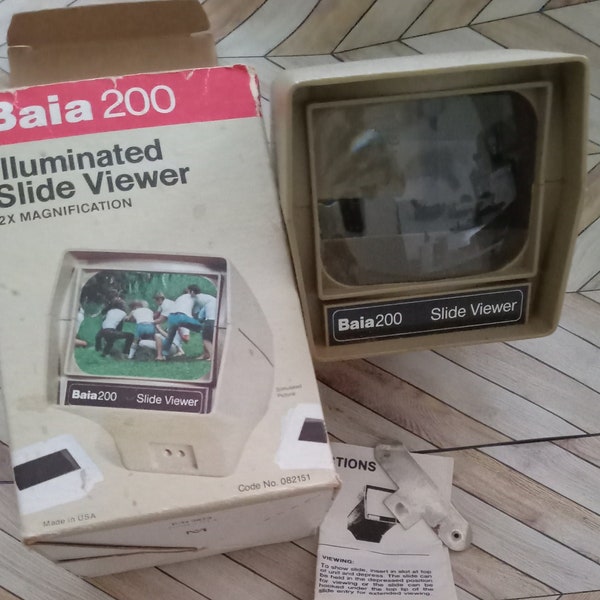 Vintage Baia 200 illuminated slide viewer view master for vintage film negatives 1960s 1970s photography accessory