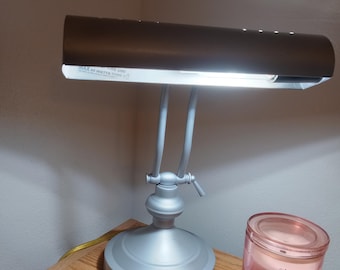 Lámpara de banquero vintage de latón Art Déco: lámpara de escritorio ajustable de plata