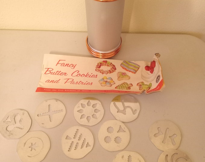 MIRRO Aluminum Vintage Small Barrel Standard Cookie Press With 12 Discs