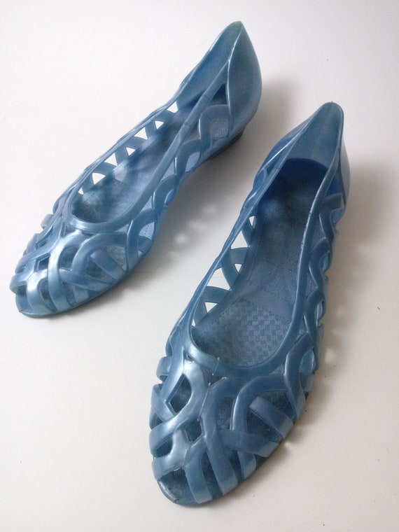 jelly sandals 80s