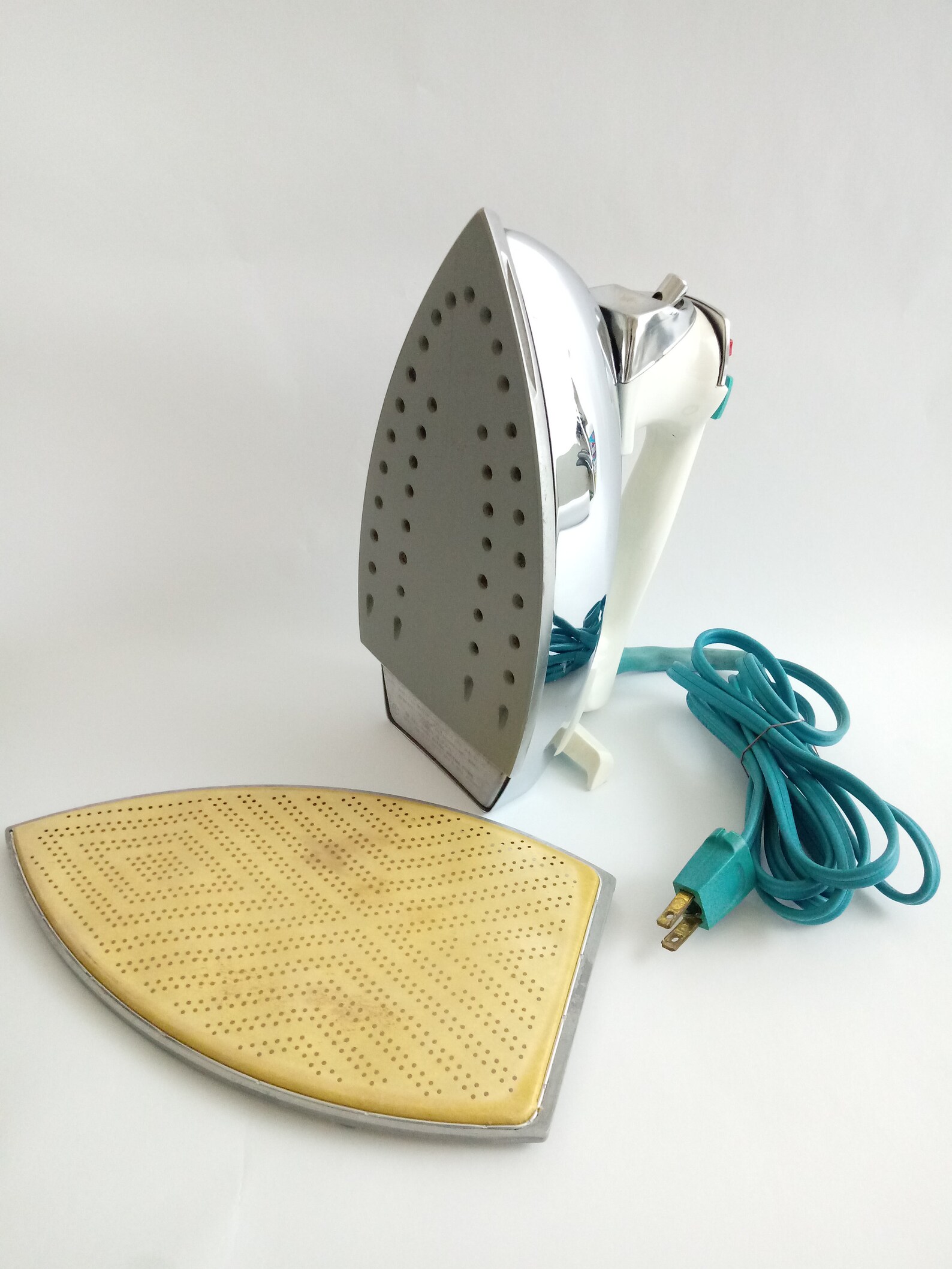 GE Steam and Dry iron vintage iron home appliance mid century Etsy
