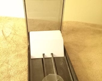 Archivador Rolodex para tarjetas de visita, ideal para escritorio u oficina en casa.