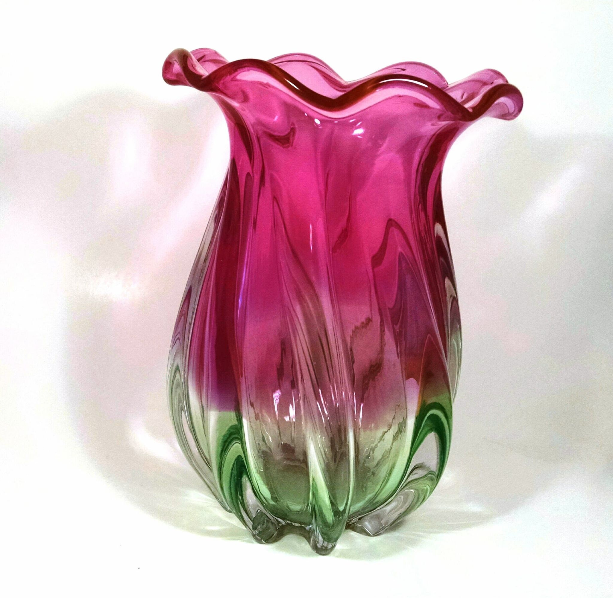 Art Glass FlowerShape Glass Vase Rare Scallop Edges Swirl Etsy