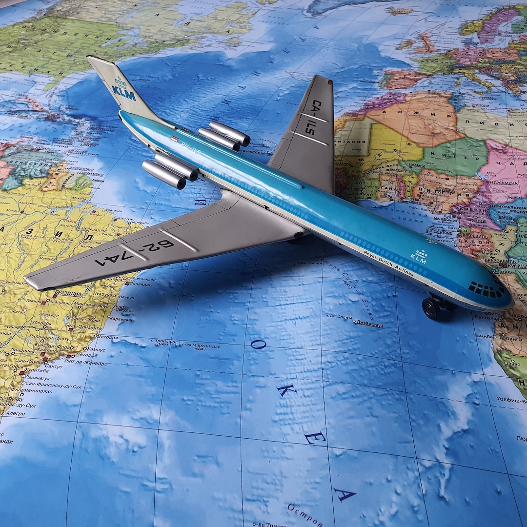 Vintage Antique Model Metal Airplane IL-62 Toy USSR 1960s 