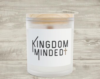 Kingdom Minded Candle Frosted Glass | 11oz Soy Wooden Lid