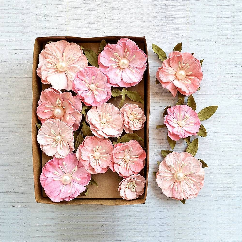 Fleurs Artisanales de Pêche, Fleurs Faites à La Main